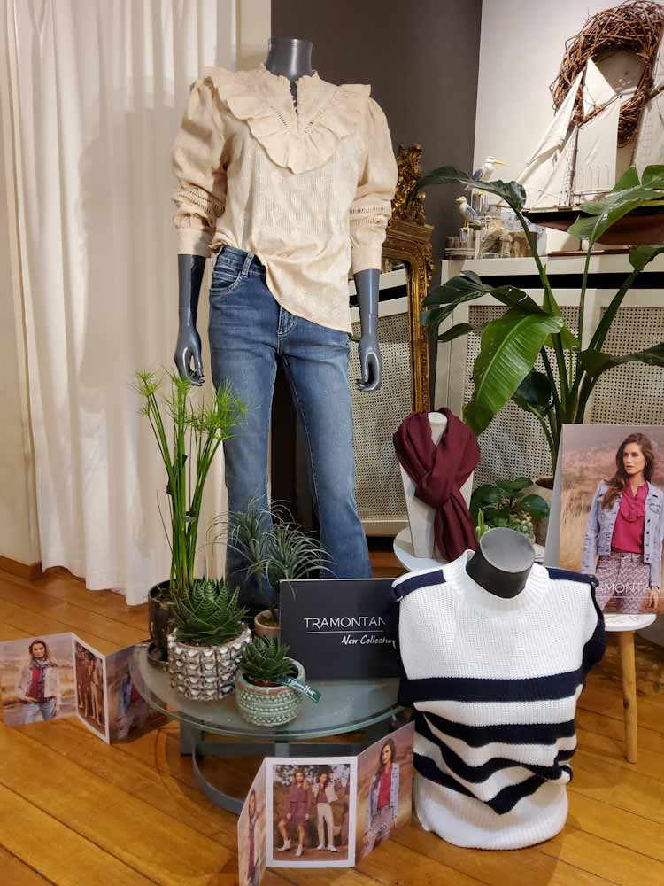 Vooroordeel boeket Kenmerkend TRAMONTANA collectie lente en zomer 2023. Coole kleding collectie voor coole girls | Boetiek CARLA WILLEBROEK Vooroordeel boeket Kenmerkend TRAMONTANA collectie lente en zomer 2023. Coole kleding collectie voor coole girls | Boetiek CARLA WILLEBROEK