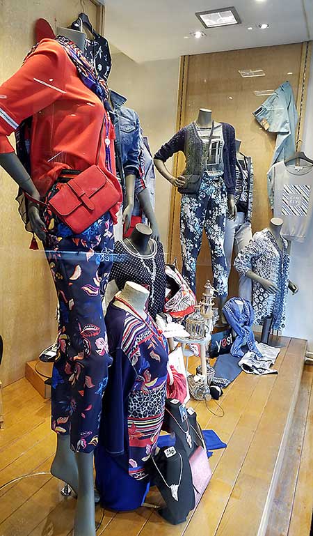 Etalage collectie dames lente / zomer 2019