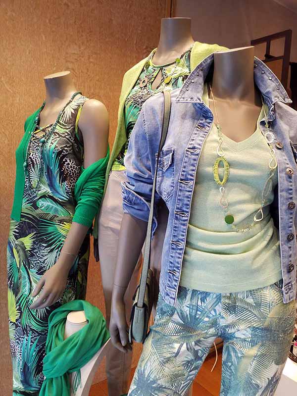 Etalage collectie dames lente / zomer 2019