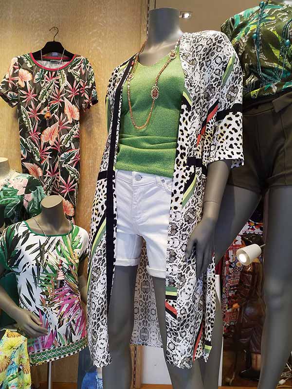 Etalage collectie dames lente / zomer 2019