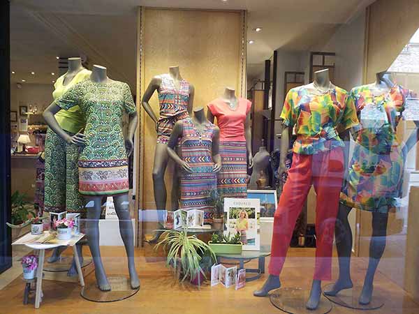 Etalage collectie dames lente / zomer 2019