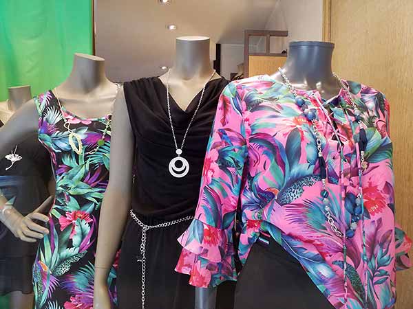 Etalage collectie dames lente / zomer 2019