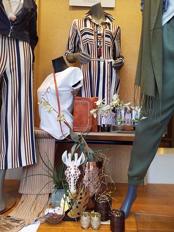 Etalage collectie dames lente / zomer 2020