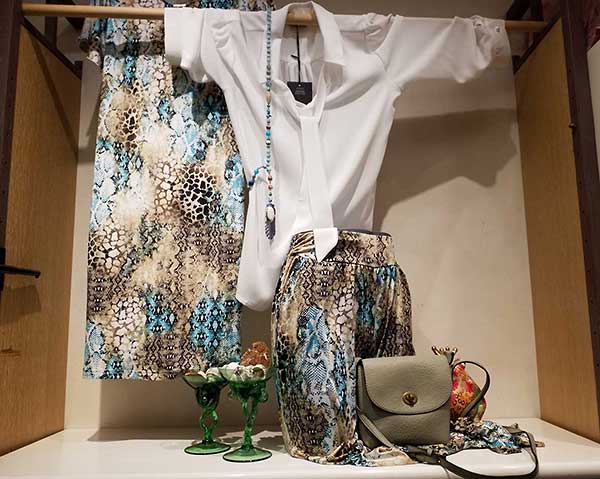 Etalage collectie dames lente / zomer 2020